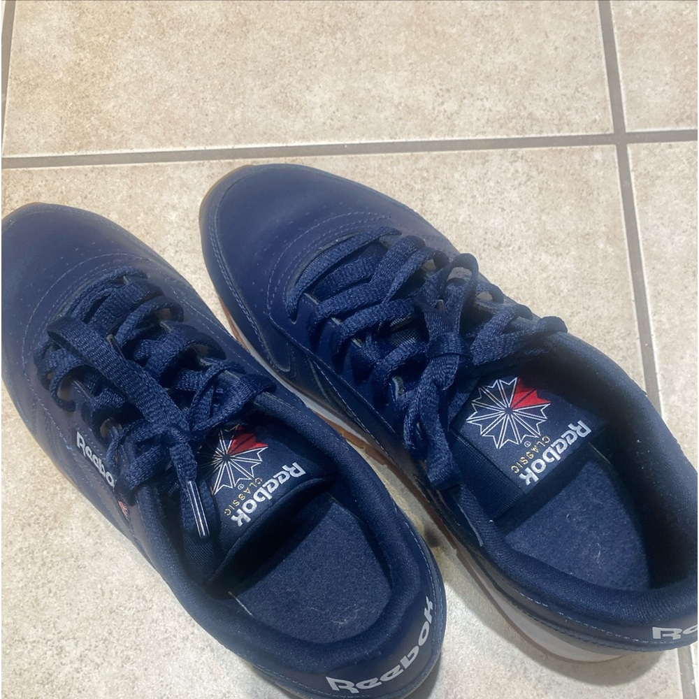 Blue Reebok Sneakers sz9 Women’s like New only worn once.